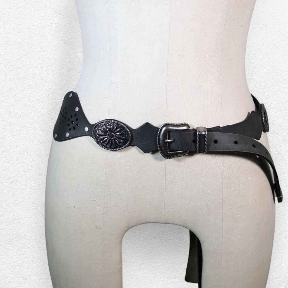 Lucky Brand Western Concho & Studded Belt in Black